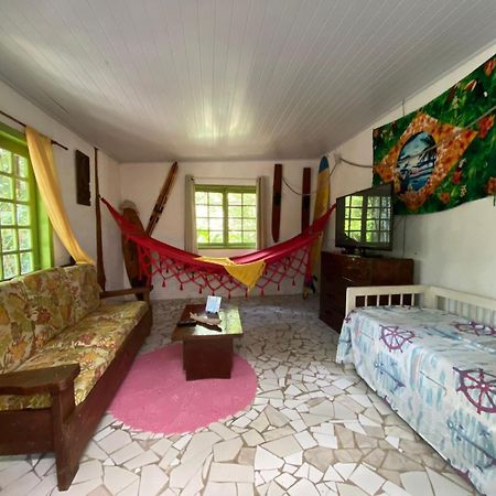 Villa Casa A Beira Do Rio Jaguareguava Na Mata Atlantica Em Bertioga Sp Exterior foto
