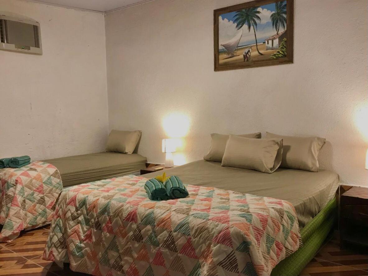 Villa Casa A Beira Do Rio Jaguareguava Na Mata Atlantica Em Bertioga Sp Exterior foto