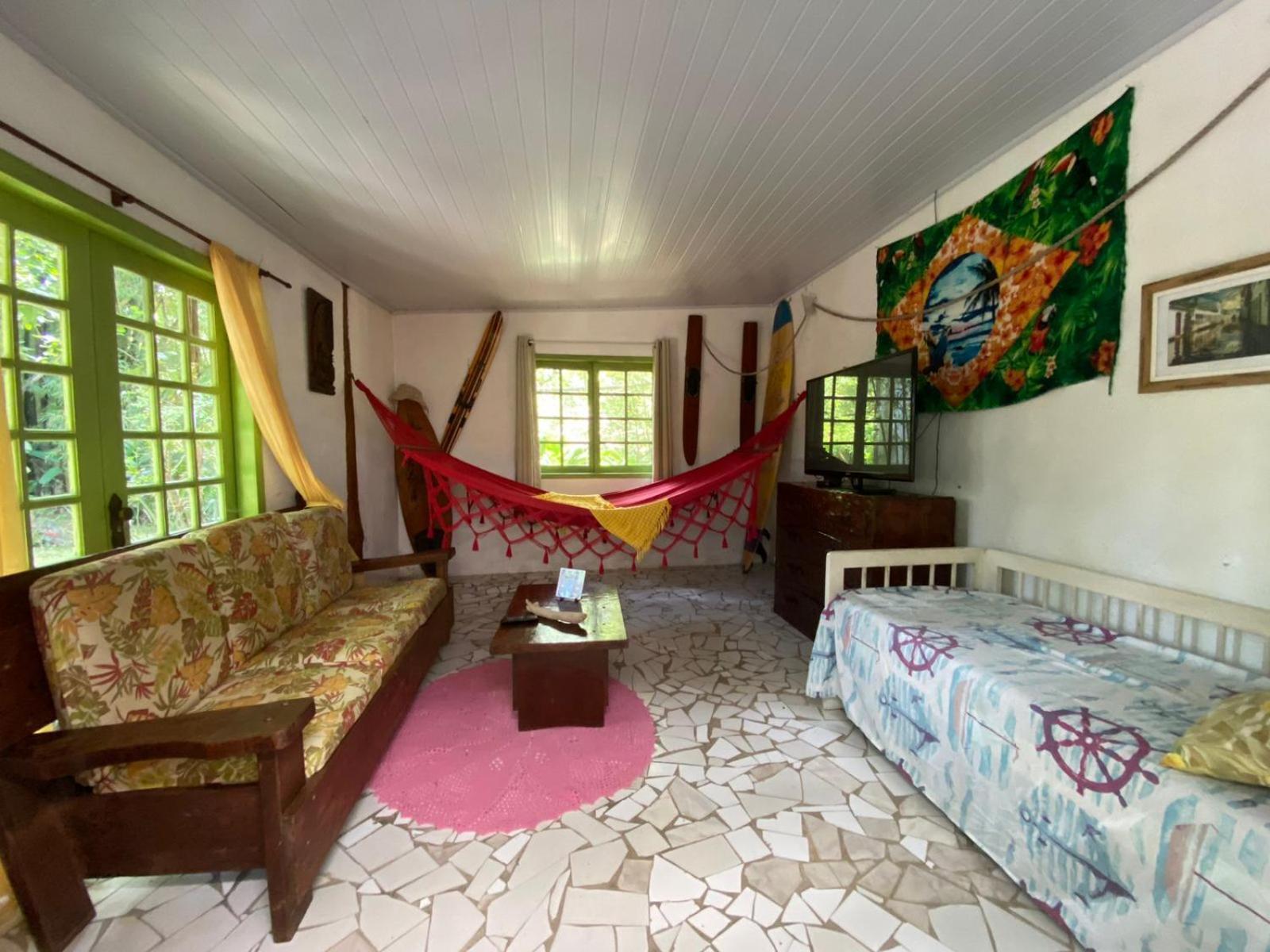 Villa Casa A Beira Do Rio Jaguareguava Na Mata Atlantica Em Bertioga Sp Exterior foto