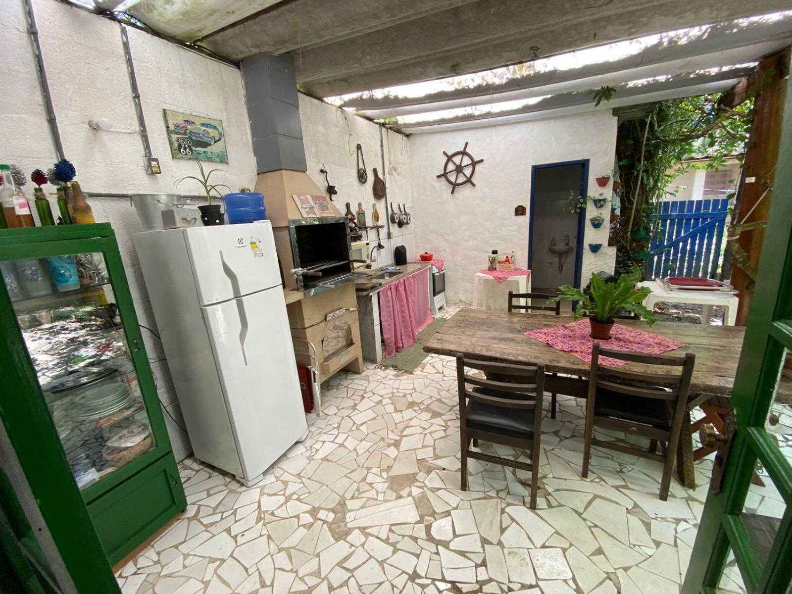 Villa Casa A Beira Do Rio Jaguareguava Na Mata Atlantica Em Bertioga Sp Exterior foto