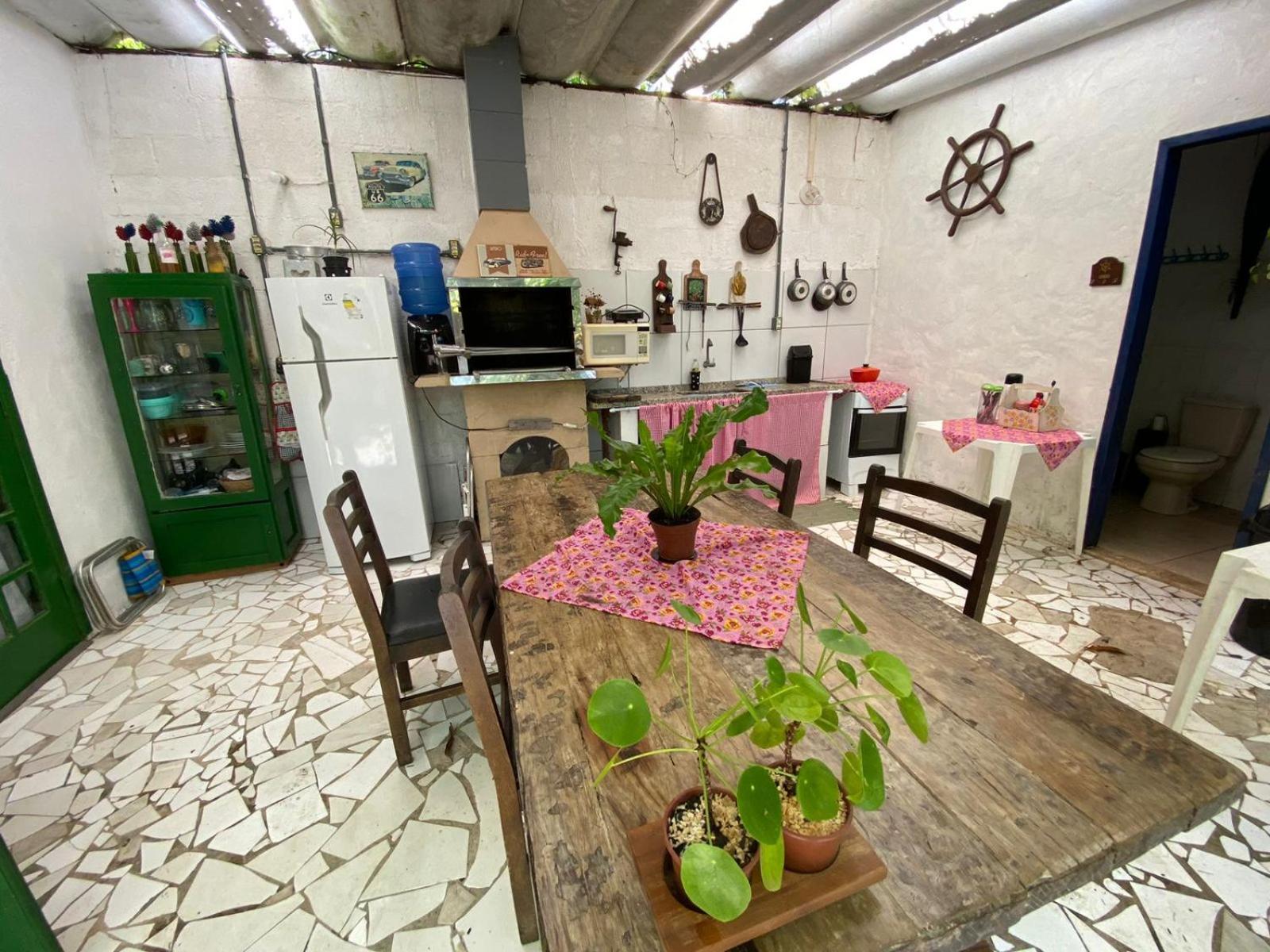 Villa Casa A Beira Do Rio Jaguareguava Na Mata Atlantica Em Bertioga Sp Exterior foto