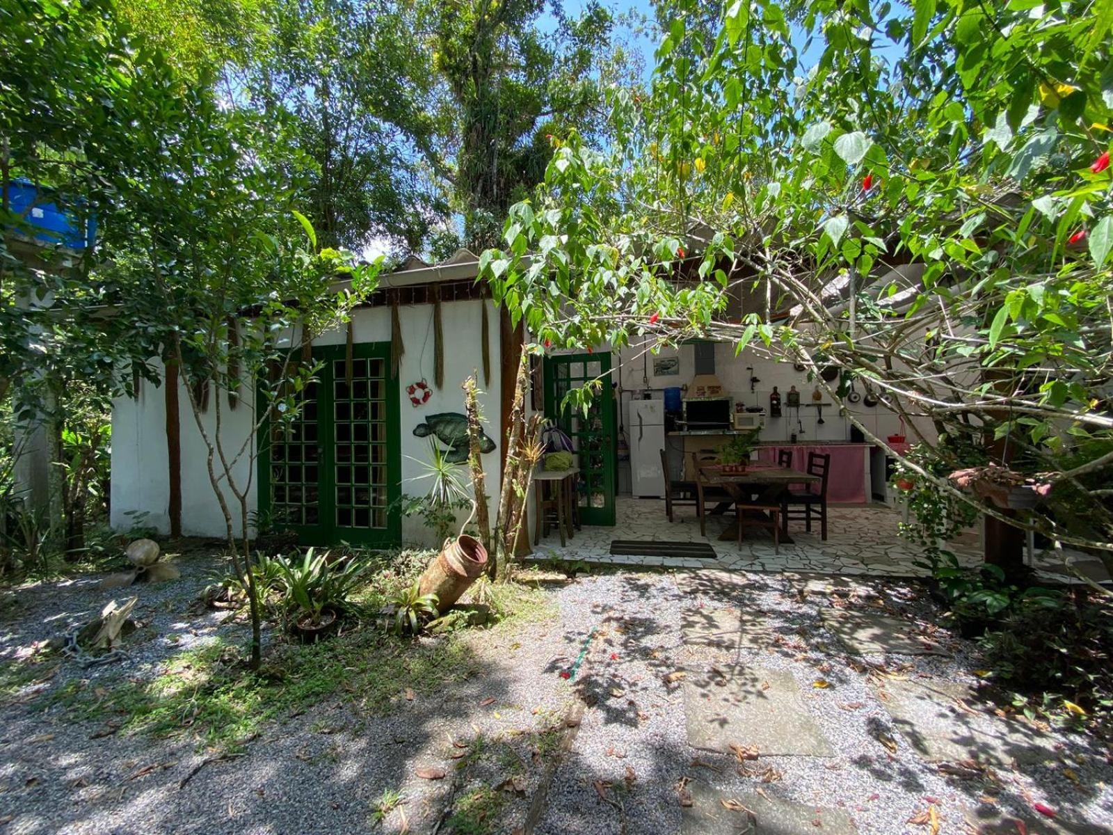 Villa Casa A Beira Do Rio Jaguareguava Na Mata Atlantica Em Bertioga Sp Exterior foto