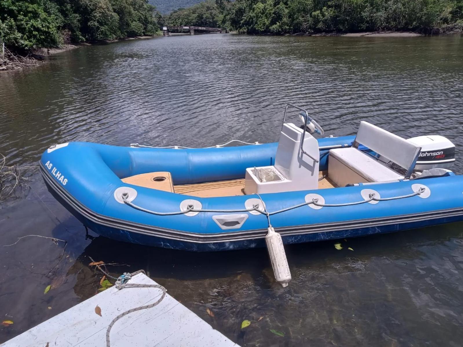 Villa Casa A Beira Do Rio Jaguareguava Na Mata Atlantica Em Bertioga Sp Exterior foto